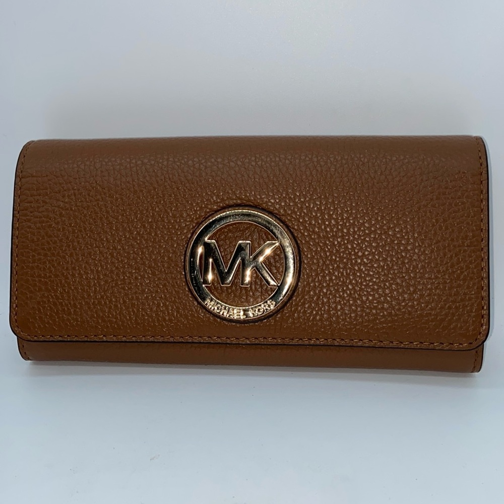Michael Kors Leather Wallet / Clutch *New*